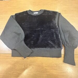 For The Republic Sweater Womens Medium Black Faux Fur Front Balloon Sleeve‎ Knit